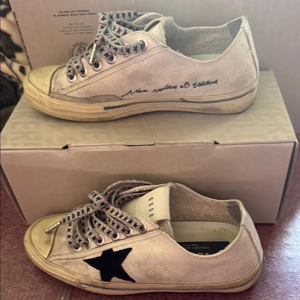 Golden goose White and with Black suede V Star2 Women's Sneakers - Picture 2 of 6